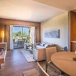 Hotel Concorde Luxury & Casino Convention Vokolidha
