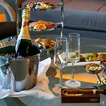Concorde Luxury & Casino Convention Hotel Vokolidha