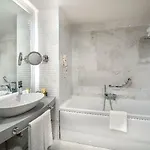 Hotel Concorde Luxury & Casino Convention Vokolidha