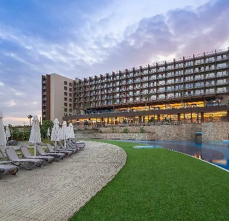 Concorde Luxury & Casino Convention Vokolidha