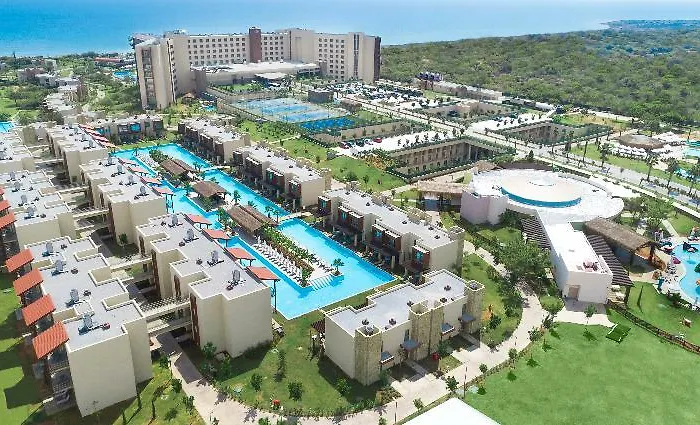 Concorde Luxury & Casino Convention Hotel 5*