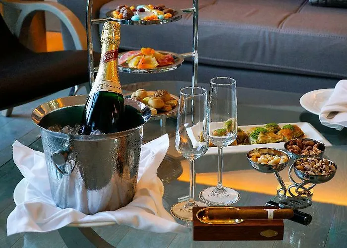 Concorde Luxury & Casino Convention Hotel Vokolidha