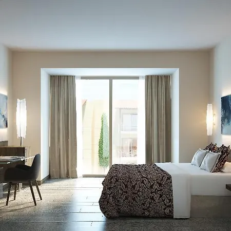 Concorde Luxury & Casino Convention 5* Vokolidha