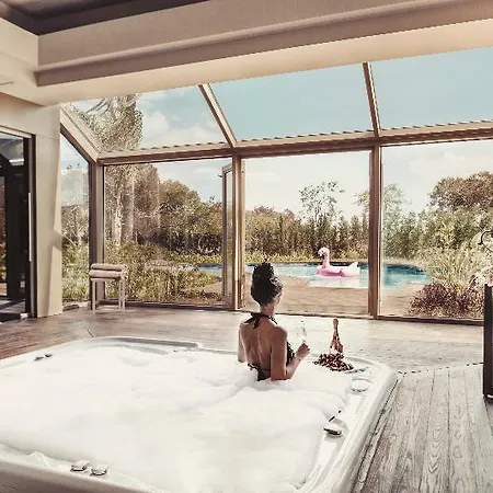 Concorde Luxury & Casino Convention Vokolidha