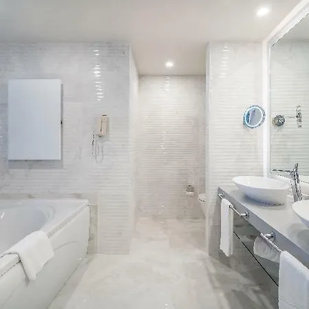 Hotel Concorde Luxury & Casino Convention