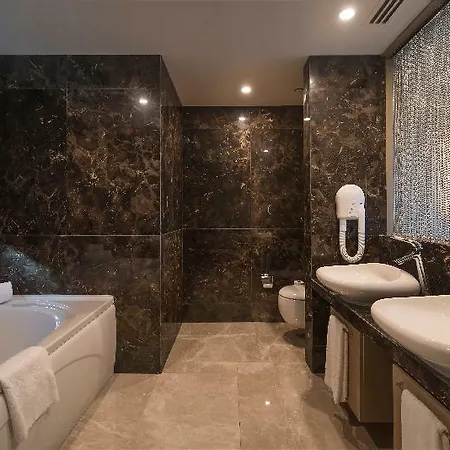 Concorde Luxury & Casino Convention Hotel