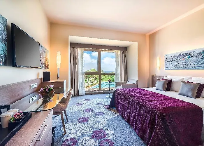 Concorde Luxury & Casino Convention Отель 5*