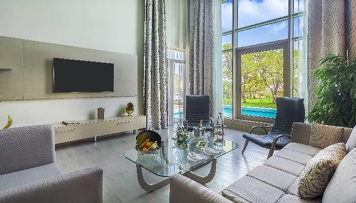 Concorde Luxury & Casino Convention Отель